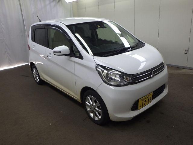 26073 Mitsubishi Ek wagon B11W 2015 г. (Honda Tokyo)